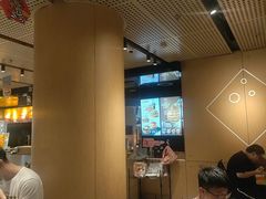 -麦当劳(中山公园龙之梦店)