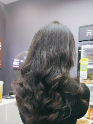 -藤野造型烫染·漂发