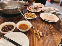 -正能量脆肉鲩火锅