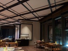 -瑰丽酒店·海吧·天际下午茶·现场DJ·天台酒吧