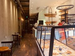 面包甜点陈列柜-81bakery(关山路店)
