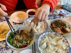 麻酱拉皮-东方饺子王(创始店)