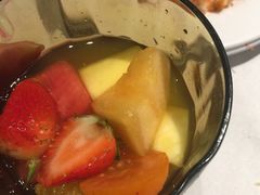 -领鲜活海鲜榴莲自助火锅(东门店)