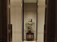 -彩丰楼·中餐厅(国家会展中心上海洲际店)