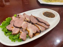 卷饼熏肉-大自然春饼店(丹东店)