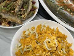 -丹水桥地锅鱼·翘嘴鲌·地方特色全鱼宴(丹江口大坝店)