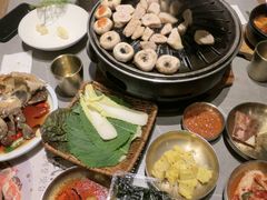 -草家酱蟹炭火烤肉店(珲春南路一店)