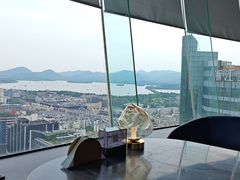 -Hi City·城市之巅