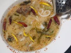 -渔语鱼新川菜Bistro(万象天地店)