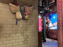 -吃饭皇帝大(长宁龙之梦店)