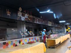 自助取餐区-西南大学北碚校区-竹园学生食堂