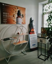 -小忠丽格医美