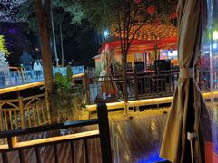 -二荆条·蜀鲜汇城市森林火锅