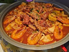-徐记小怪兽肉蟹煲店(哈西万达金街店)