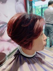 -尚逸国际护肤造型