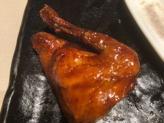 非遗红烧乳鸽-侨美食家·粤菜(体育西路店)