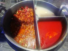 -热火朝天鲜切牛肉火锅(南强街巷店)