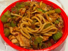 -玲玲米粉·新疆现炒米粉(大十字总店)
