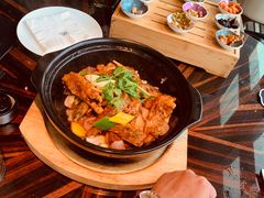 -运·中餐厅(成都华尔道夫酒店)