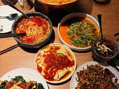 -浩海火燒雲傣家菜(芮欧百货店)