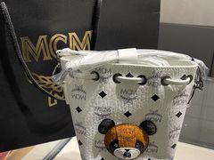 -MCM(比斯特上海购物村店)