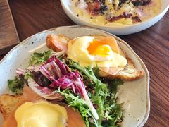 -ROAST coffee & eatery