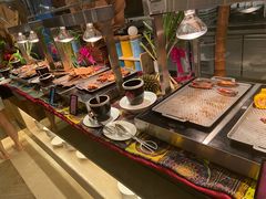 -亚龙湾希尔顿自助餐厅·海鲜·烧烤·沙滩BBQ·现场乐队