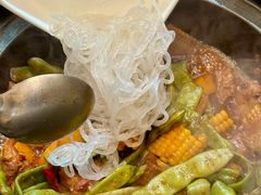 -锅当当铁锅炖烀饼王(长泰广场店)