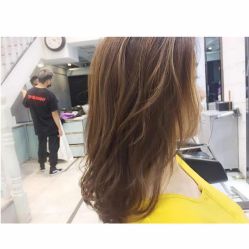 -SIX Hair Consultant