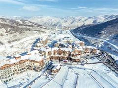 -太舞滑雪小镇