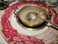 -牛人日志·鲜牛肉骨汤火锅(万科里瑧店)