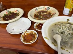 -何永光123鲜牛肉馆(1号店)