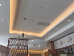 -高玛纳驴肉火烧(一世界店)