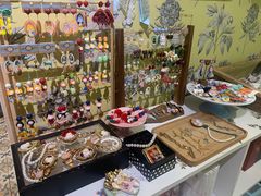 -恋物百货商店(华侨城店)