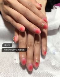 -睫乐园•睫公馆•美睫美甲沙龙