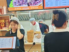 -闫家驴肉老店(华电一校店)