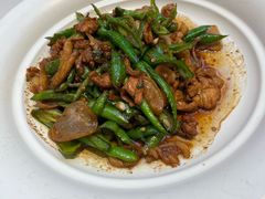 -阿瓦山寨·湘菜现炒·剁椒鱼头王(咸阳总店)