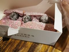 -奈雪的茶(亨特国际广场店)