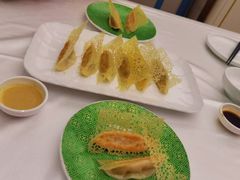 -品海楼·大连海胆锅贴馆(东港店)