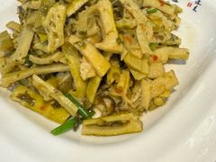 -缘来聚·徽菜名店(黄山宏村店)