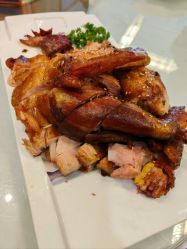 -鑫淼餐饮娱乐中心(江东街店)