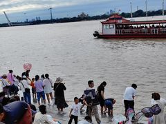 -人民防洪胜利纪念塔