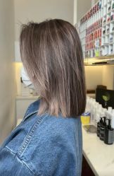 -奈川烫染Salon