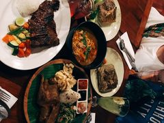 -Pundi Pundi Restaurant