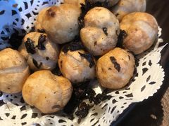干菜炸汤圆-香园茶社·金陵小灶(老门东店)