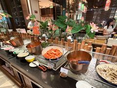 -西藏饭店·亚克·食光自助餐厅(文殊院店)