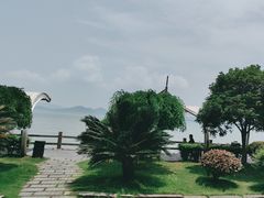 -鹰龙海畔度假酒店(咸祥店)