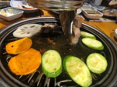 -唯成•韩国炭火烤肉 유성고기