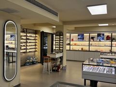 -潘多拉眼镜·蔡司依视路明月(潘家园店)