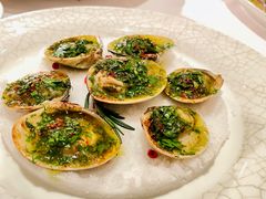 clam with mushroom-La Petite Maison (LPM) Hong Kong